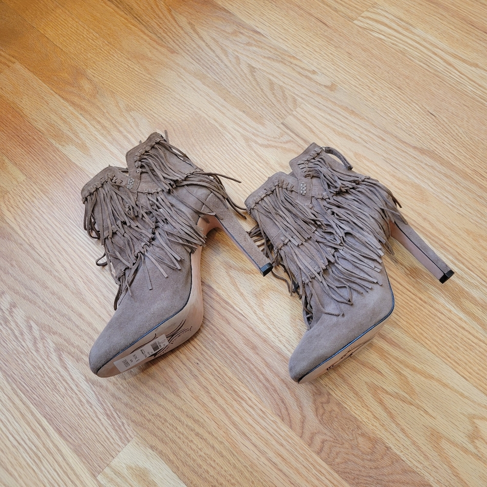 NWT Jean-Michel Cazabat Pepe Suede Fringed Boots